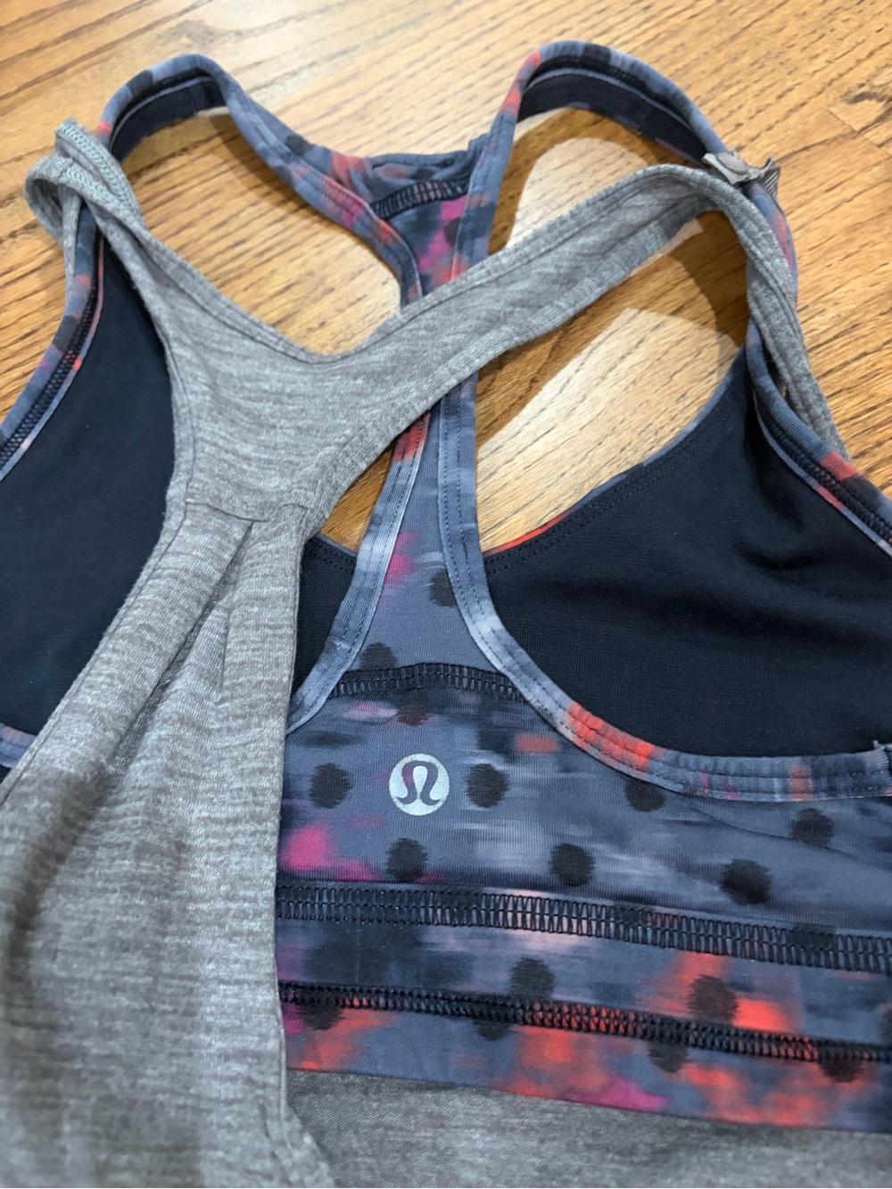 Lululemon 2 in 1 tank top and sports bra